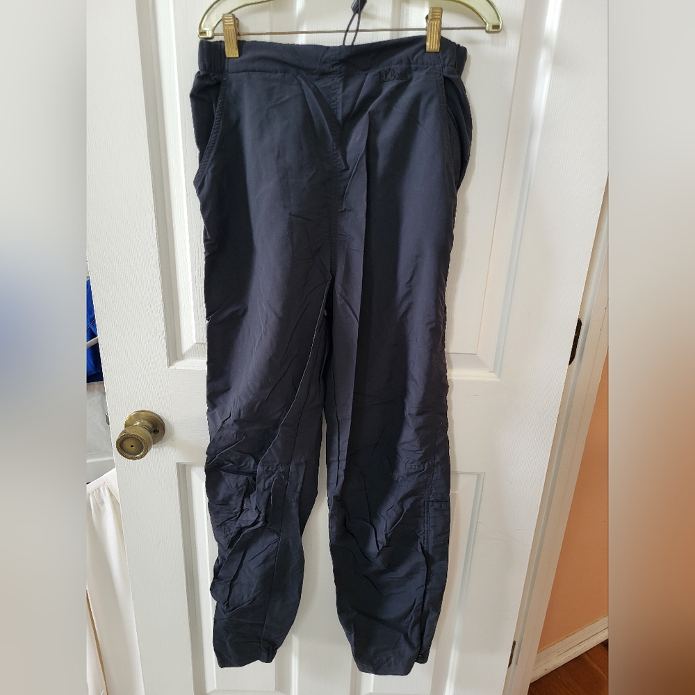 Women's L.L.Bean  Black Outdoor Pants Sz Medium